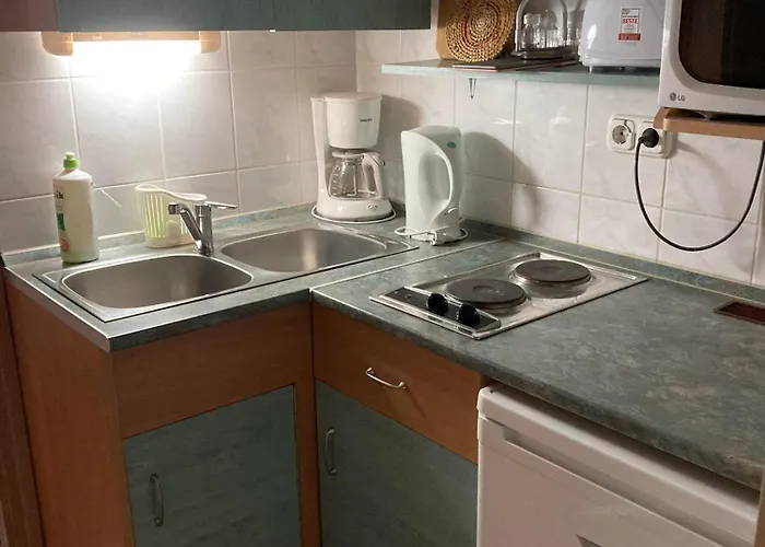 Muskátli Apartman Balatonakali